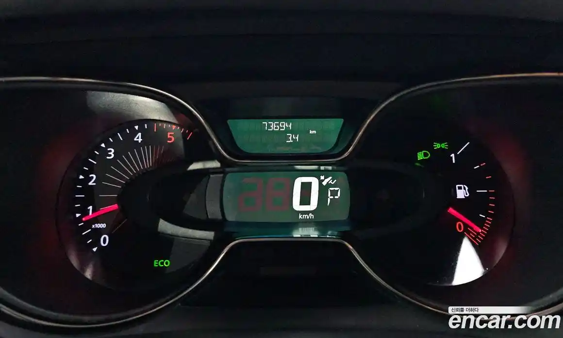 Renault QM3 2017 1.5 гидро в Москве № 1688324, фото 8