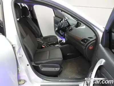 Renault SM3 2010 1.6 гидро в Москве № 1689191, миниатюра 10