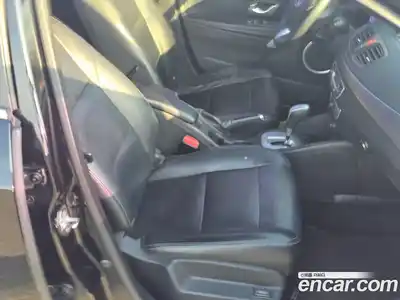 Renault SM3 2010 1.6 гидро в Москве № 1689276, миниатюра 12