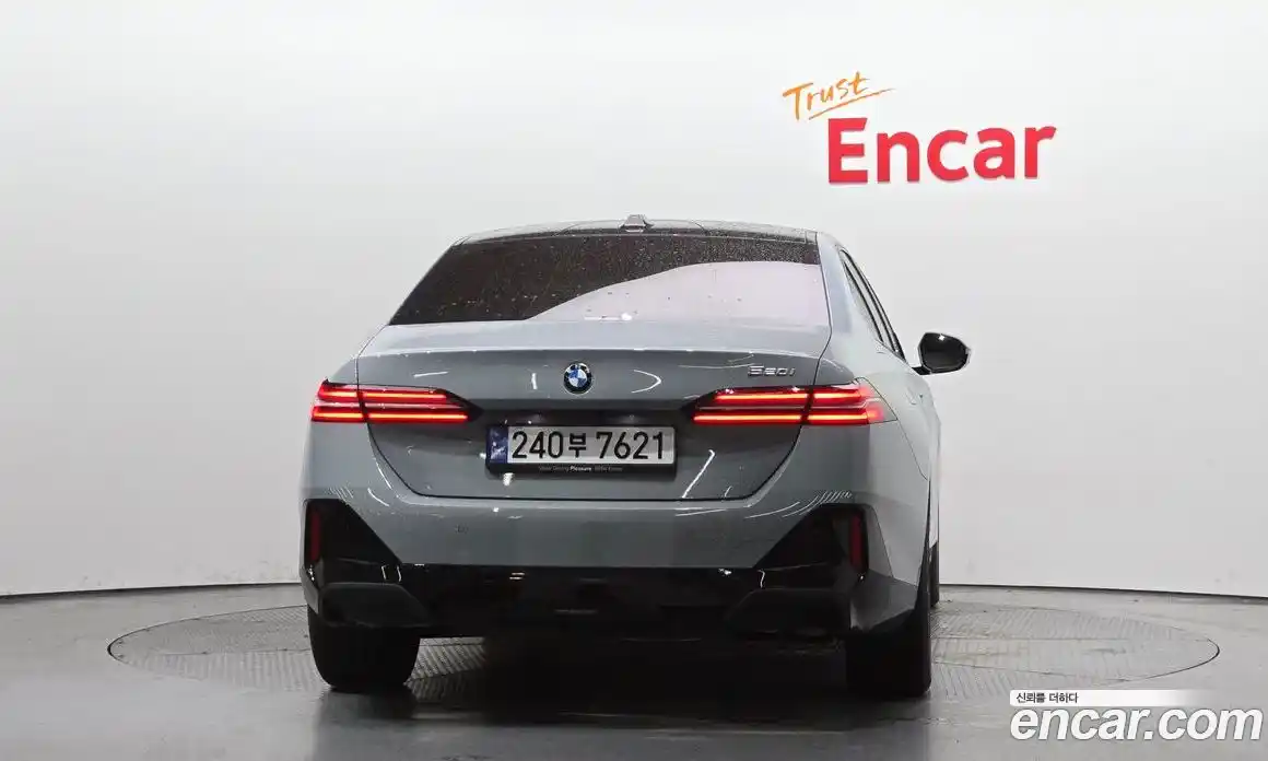 BMW 5-Series 2024 2.0 гидро в Москве № 1689415, фото 4