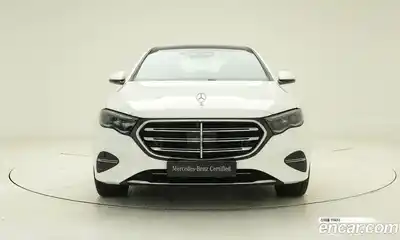 Mercedes-Benz E-Class 2024 3.0 гидро в Москве № 1689844, миниатюра 3