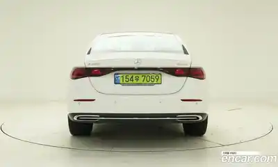 Mercedes-Benz E-Class 2024 3.0 гидро в Москве № 1689844, миниатюра 4