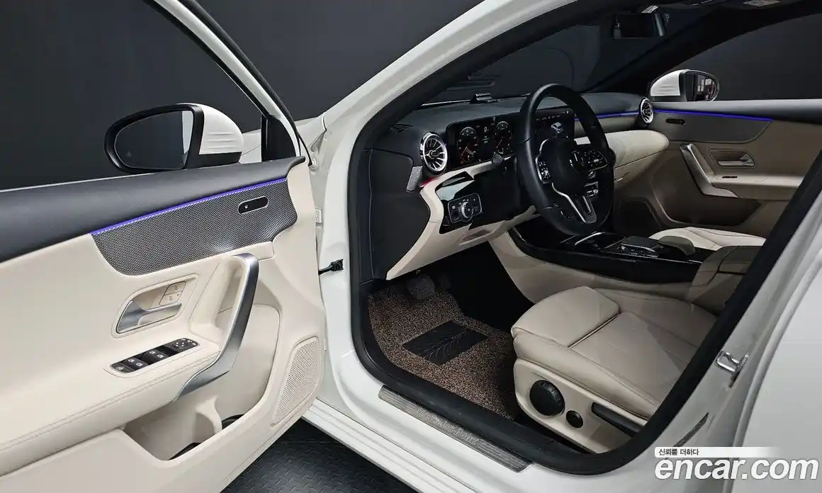 Mercedes-Benz A-Class 2022 2.0 гидро в Москве № 1689937, фото 11