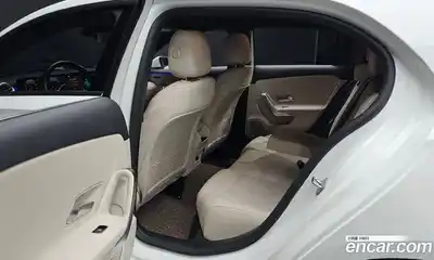 Mercedes-Benz A-Class 2022 2.0 гидро в Москве № 1689937, миниатюра 12