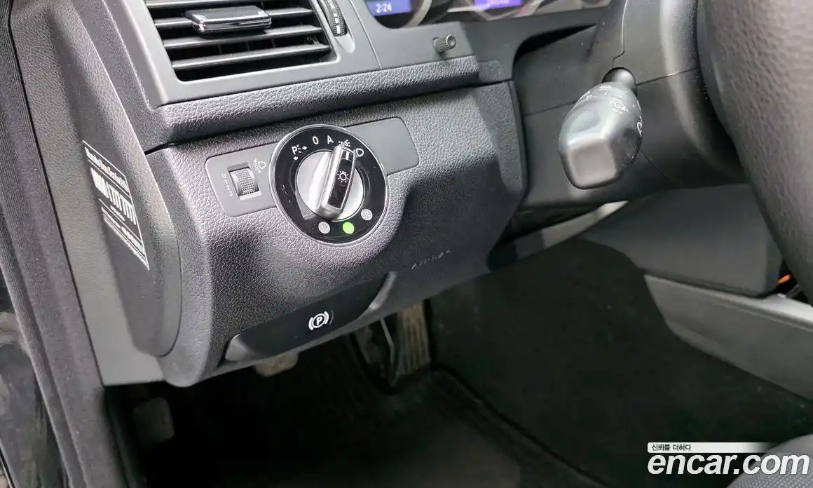 Mercedes-Benz C-Class 2008 1.8 механика в Москве № 1689954, фото 16