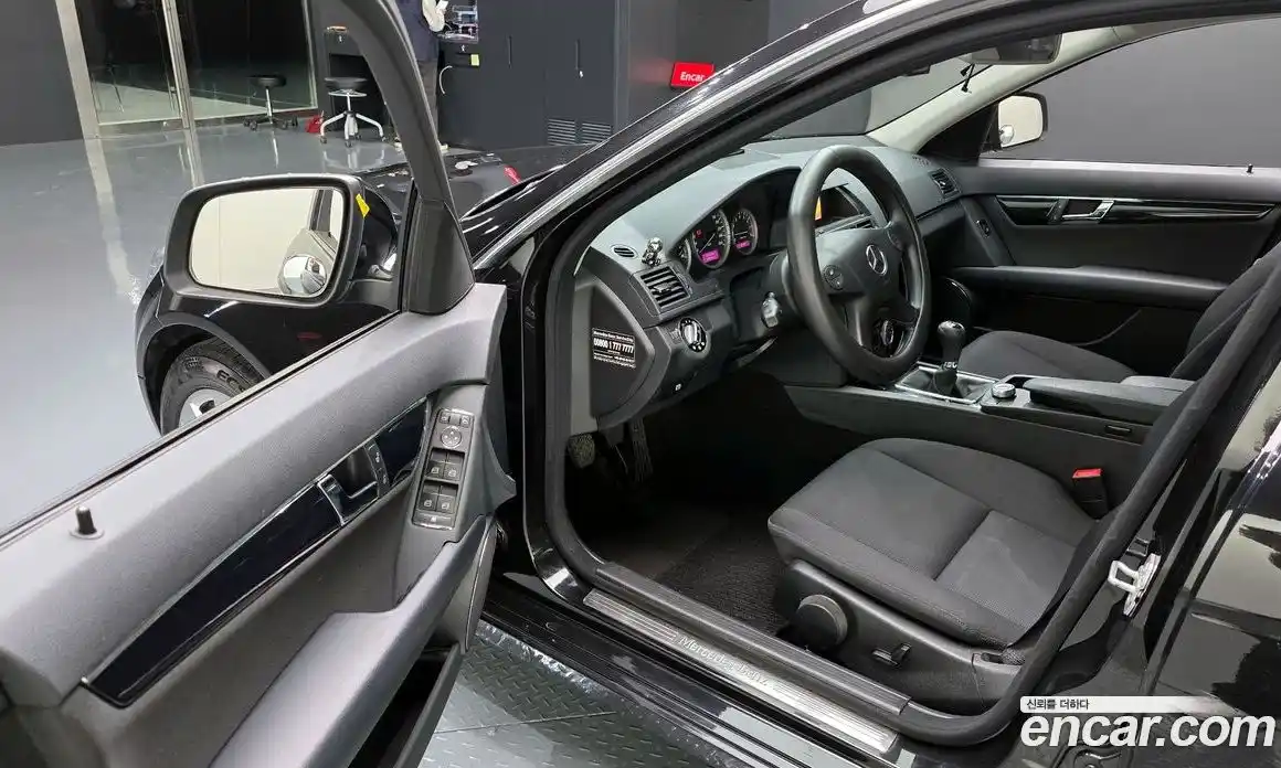 Mercedes-Benz C-Class 2008 1.8 механика в Москве № 1689954, фото 10