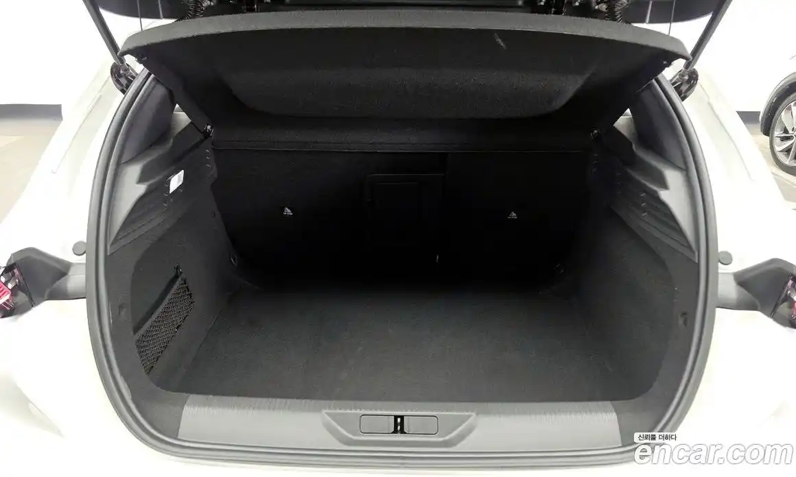 Peugeot 308 2022 1.5 гидро в Москве № 1690959, фото 20