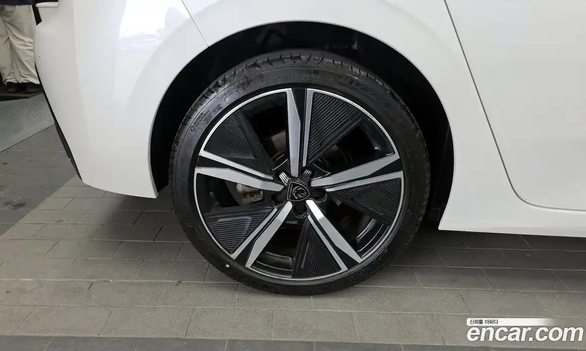 Peugeot 308 2022 1.5 гидро в Москве № 1690959, фото 5