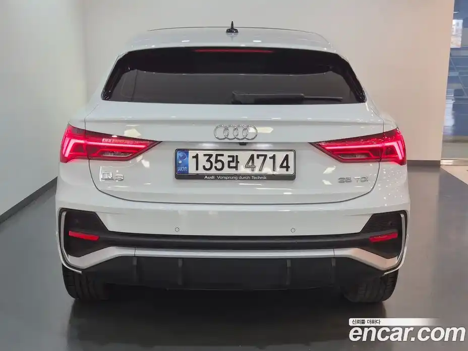 Audi Q3 2020 2.0 гидро в Москве № 1691357, фото 4