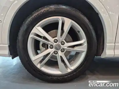Audi Q3 2020 2.0 гидро в Москве № 1691357, миниатюра 5