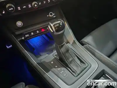 Audi Q3 2020 2.0 гидро в Москве № 1691357, миниатюра 9