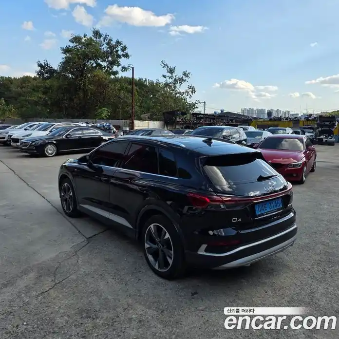 Audi Q4 e-tron 2022 0.2 гидро в Москве № 1691374, фото 4