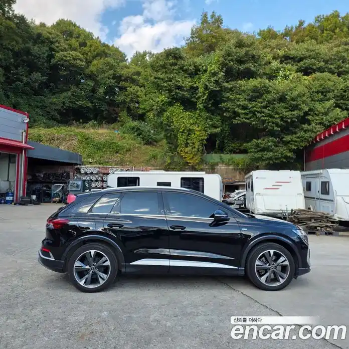 Audi Q4 e-tron 2022 0.2 гидро в Москве № 1691374, фото 7