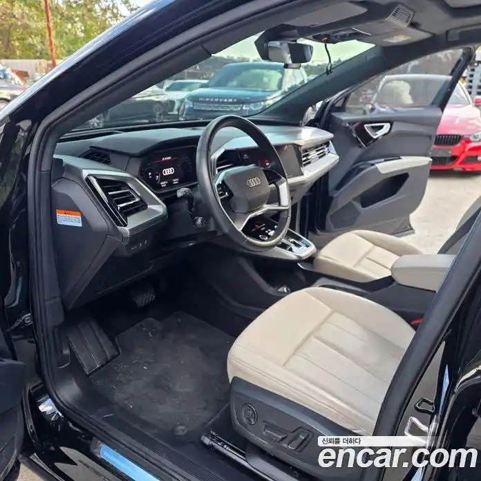 Audi Q4 e-tron 2022 0.2 гидро в Москве № 1691374, фото 9