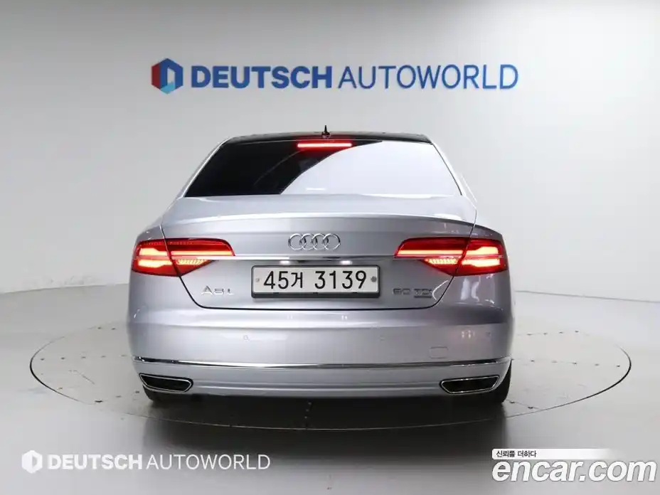 Audi A8 2015 4.1 гидро в Москве № 1691439, фото 4