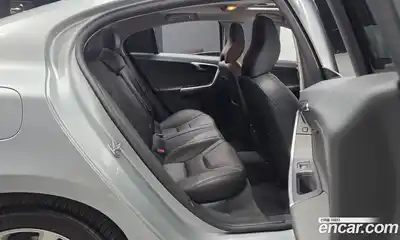 Volvo S60 2016 2.0 гидро в Москве № 1691512, миниатюра 11