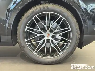 Porsche Cayenne 2025 3.0 гидро в Москве № 1691802, миниатюра 7