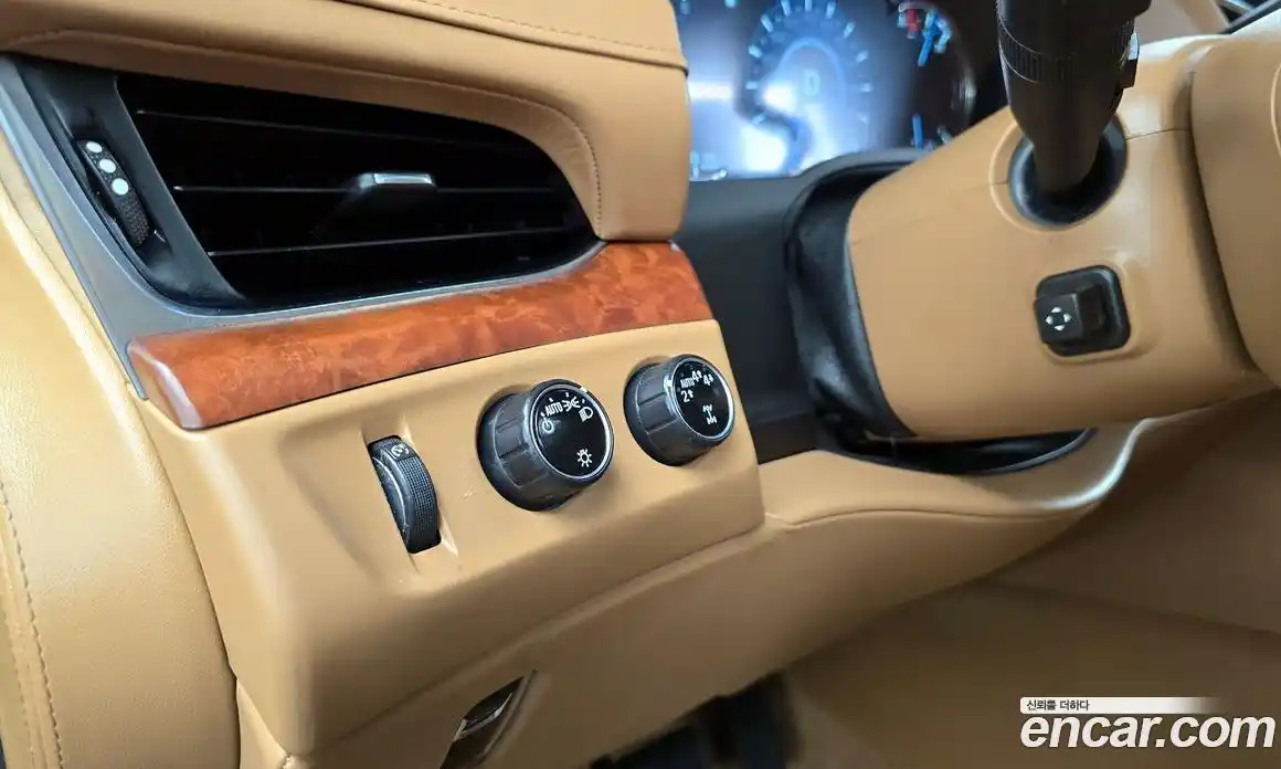 Cadillac Escalade 2017 6.2 гидро в Москве № 1692006, фото 16