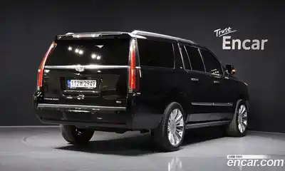 Cadillac Escalade 2017 6.2 гидро в Москве № 1692006, миниатюра 2