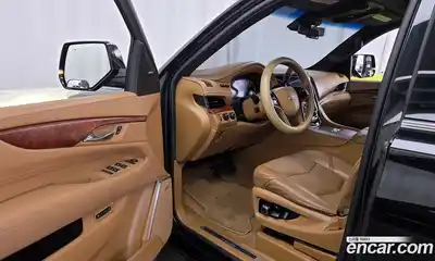Cadillac Escalade 2017 6.2 гидро в Москве № 1692006, миниатюра 10