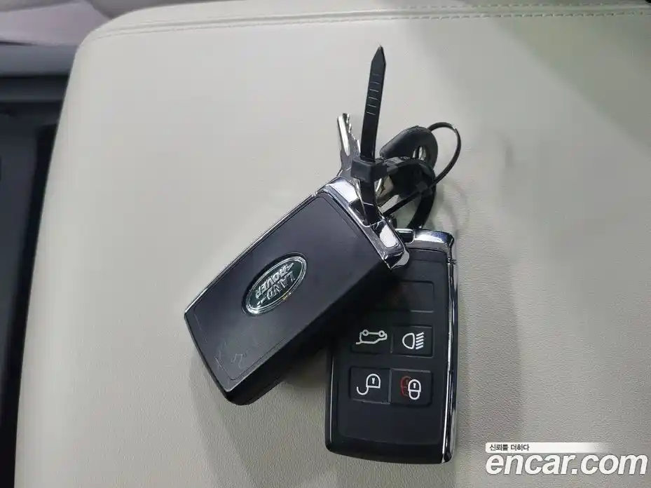 Land Rover Defender 2024 2.0 гидро в Москве № 1692094, фото 13