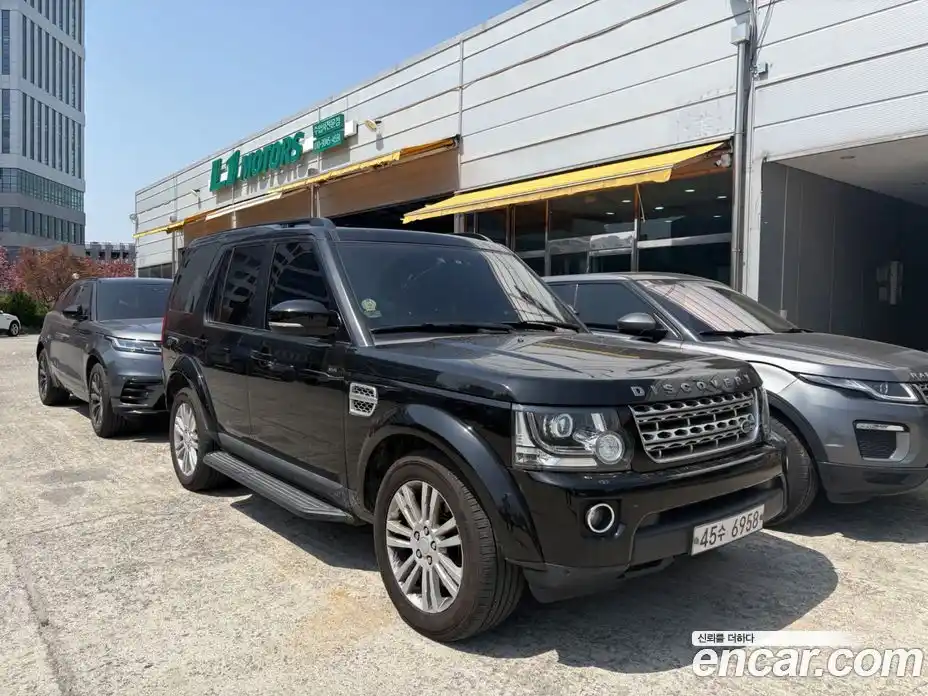 Land Rover Discovery 2015 3.0 гидро в Москве № 1692125, фото 14