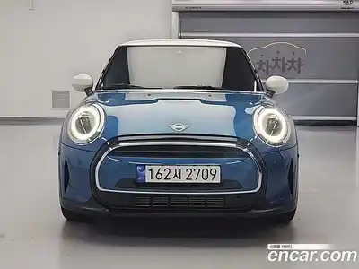 Mini Cooper 2023 1.5 гидро в Москве № 1692596, миниатюра 2