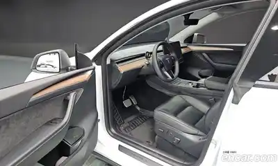 Tesla Model Y 2024 0.2 гидро в Москве № 1692698, миниатюра 11