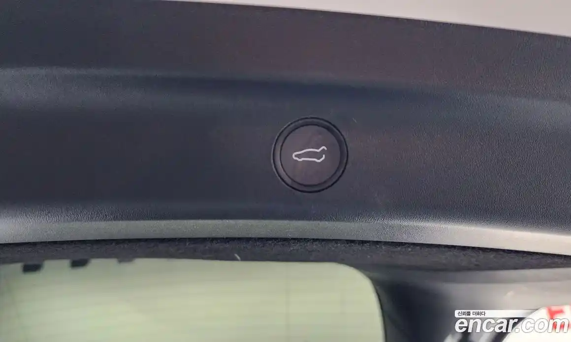 Tesla Model Y 2023 0.2 гидро в Москве № 1692749, фото 16