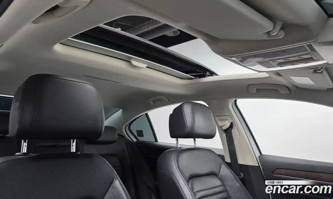 Volkswagen Passat 2018 2.0 гидро в Москве № 1693412, фото 13