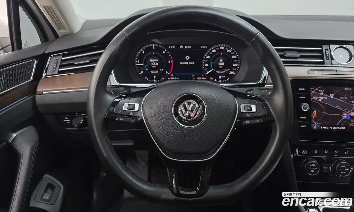 Volkswagen Passat 2018 2.0 гидро в Москве № 1693412, фото 15