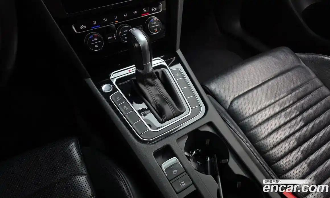 Volkswagen Passat 2018 2.0 гидро в Москве № 1693412, фото 9