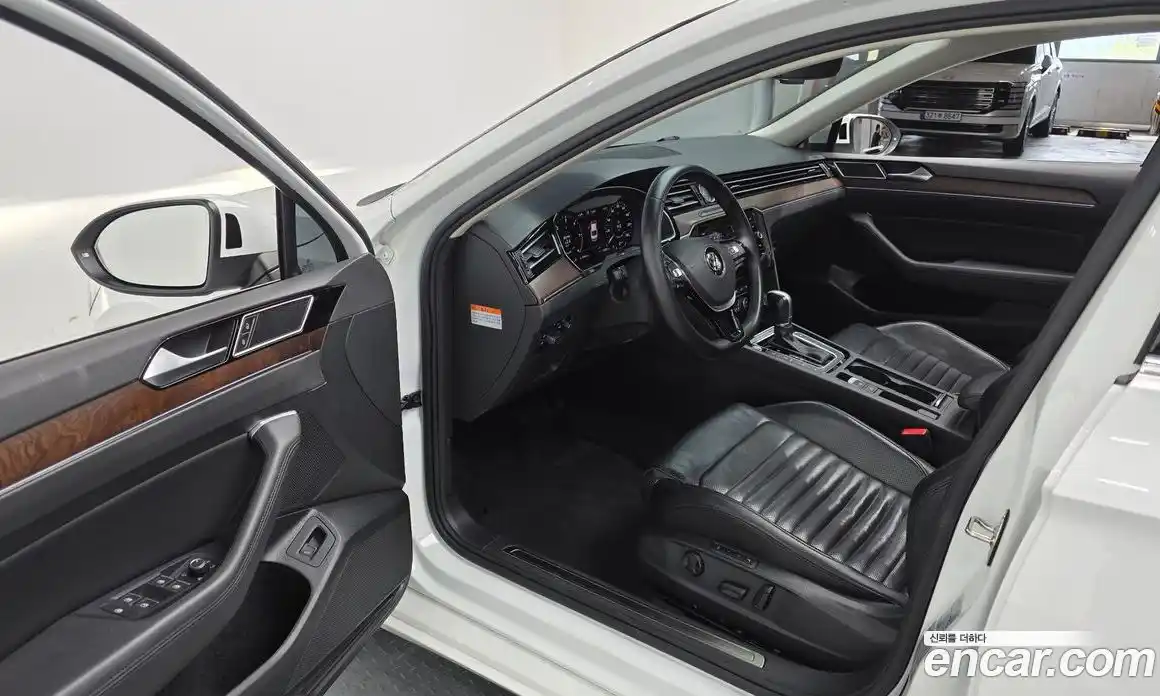 Volkswagen Passat 2018 2.0 гидро в Москве № 1693412, фото 10