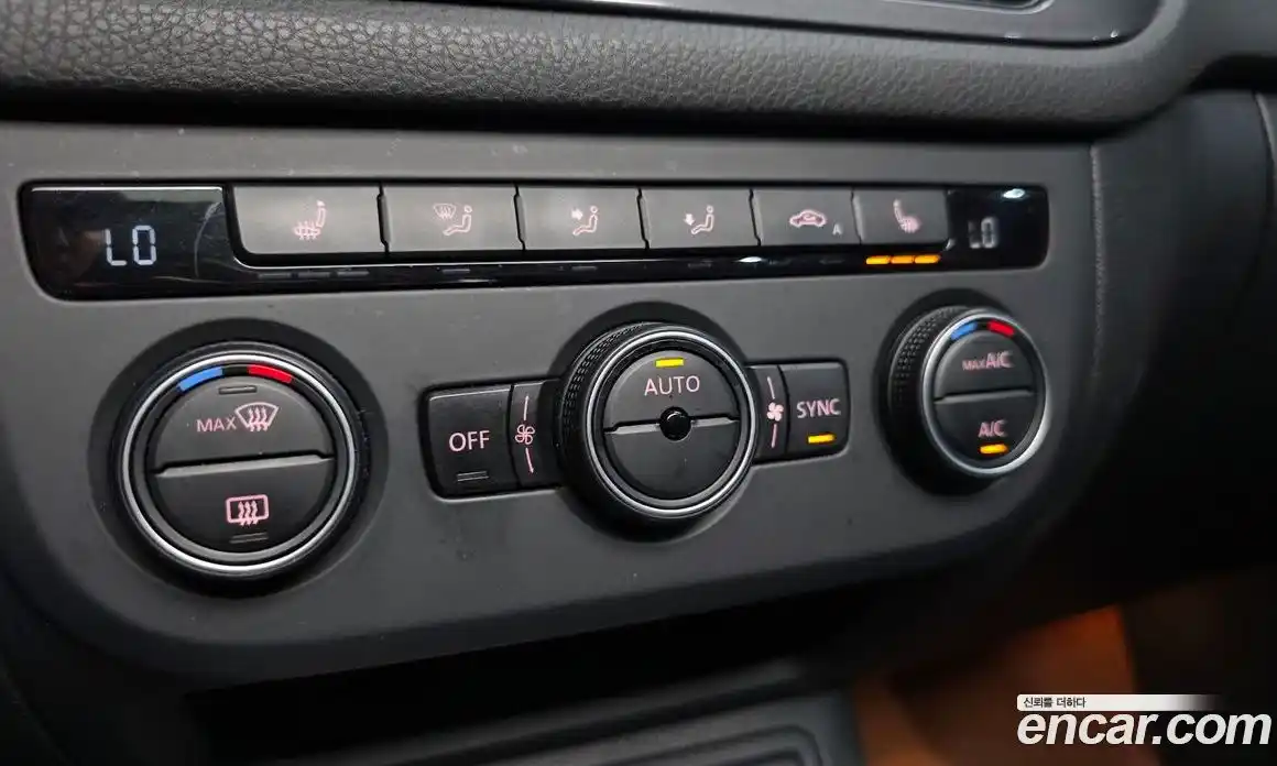 Volkswagen Tiguan 2016 2.0 гидро в Москве № 1693413, фото 16