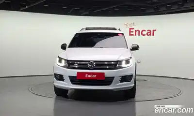 Volkswagen Tiguan 2016 2.0 гидро в Москве № 1693413, миниатюра 3
