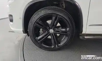 Volkswagen Tiguan 2016 2.0 гидро в Москве № 1693413, миниатюра 5