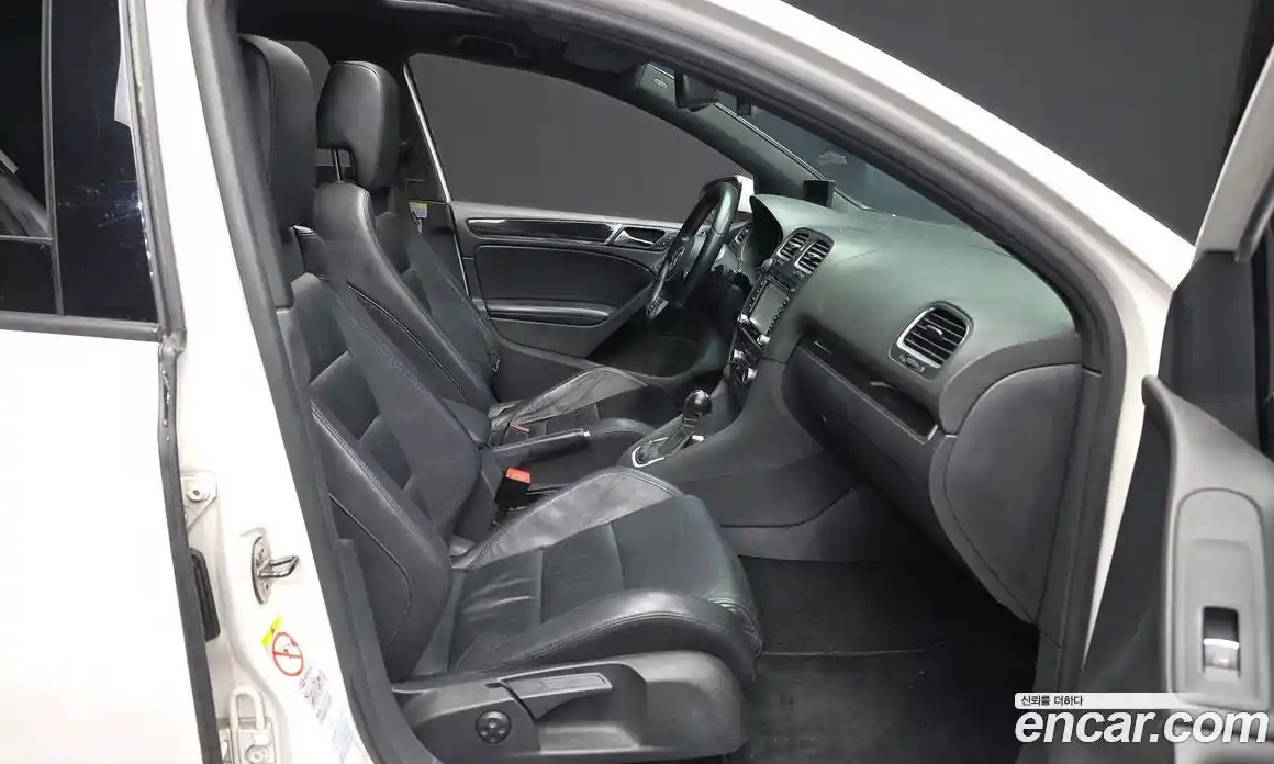 Volkswagen Golf 2010 2.0 гидро в Москве № 1693500, фото 11
