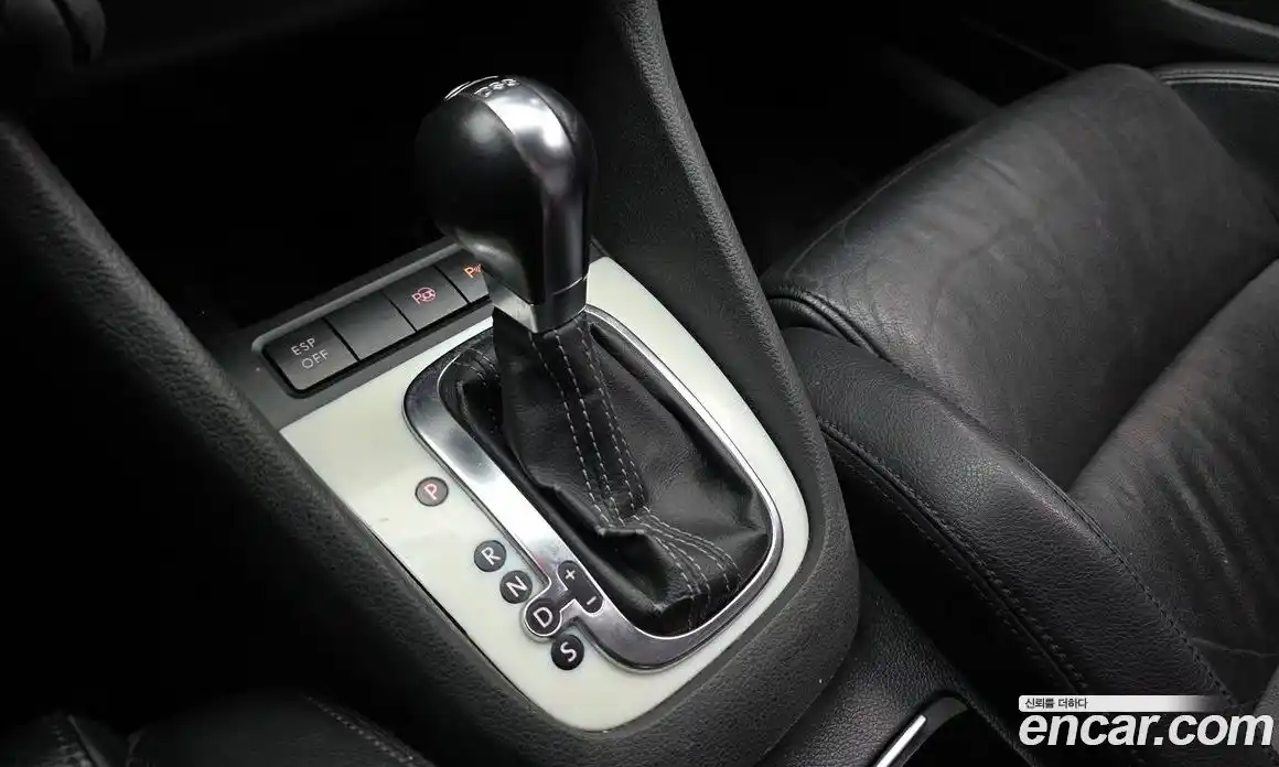 Volkswagen Golf 2010 2.0 гидро в Москве № 1693500, фото 9