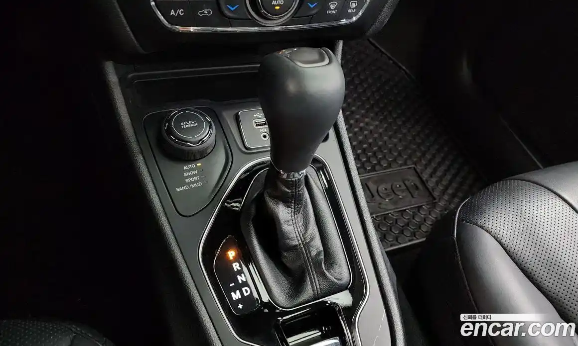 Jeep Cherokee 2021 2.4 гидро в Москве № 1693668, фото 9