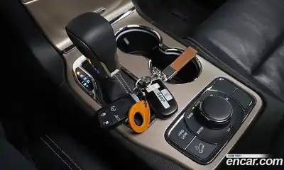 Jeep Cherokee 2017 3.6 гидро в Москве № 1693851, миниатюра 9