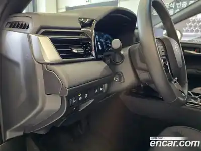 Toyota Camry 2025 2.5 вариатор в Москве № 1695931, миниатюра 12