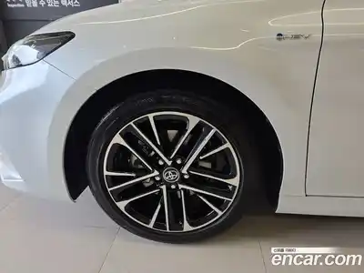 Toyota Camry 2025 2.5 вариатор в Москве № 1695931, миниатюра 5
