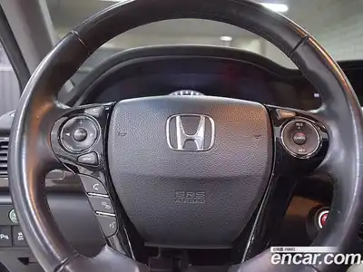 Honda Accord 2017 2.4 гидро в Москве № 1696405, миниатюра 7