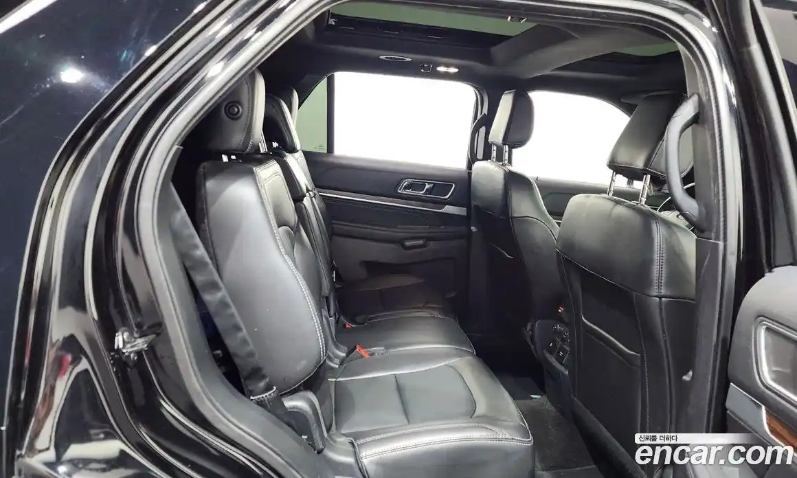 Ford Explorer 2018 2.3 гидро в Москве № 1697015, фото 11