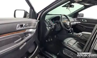 Ford Explorer 2018 2.3 гидро в Москве № 1697015, миниатюра 10