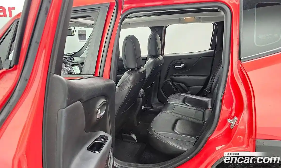 Jeep Renegade 2021 2.4 гидро в Москве № 169801, фото 12