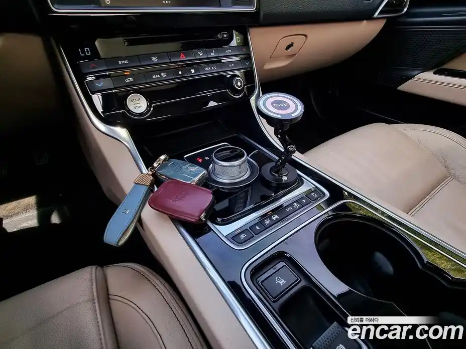 Jaguar XE 2015 2.0 гидро в Москве № 1698845, фото 13