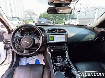 Jaguar XE 2017 2.0 гидро в Москве № 1698891, миниатюра 7