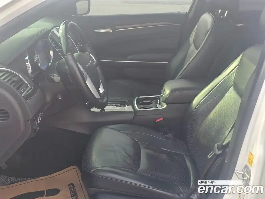 Chrysler 300C 2014 3.0 гидро в Москве № 1700079, фото 10