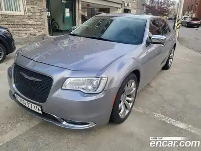 Chrysler 300C, 2015